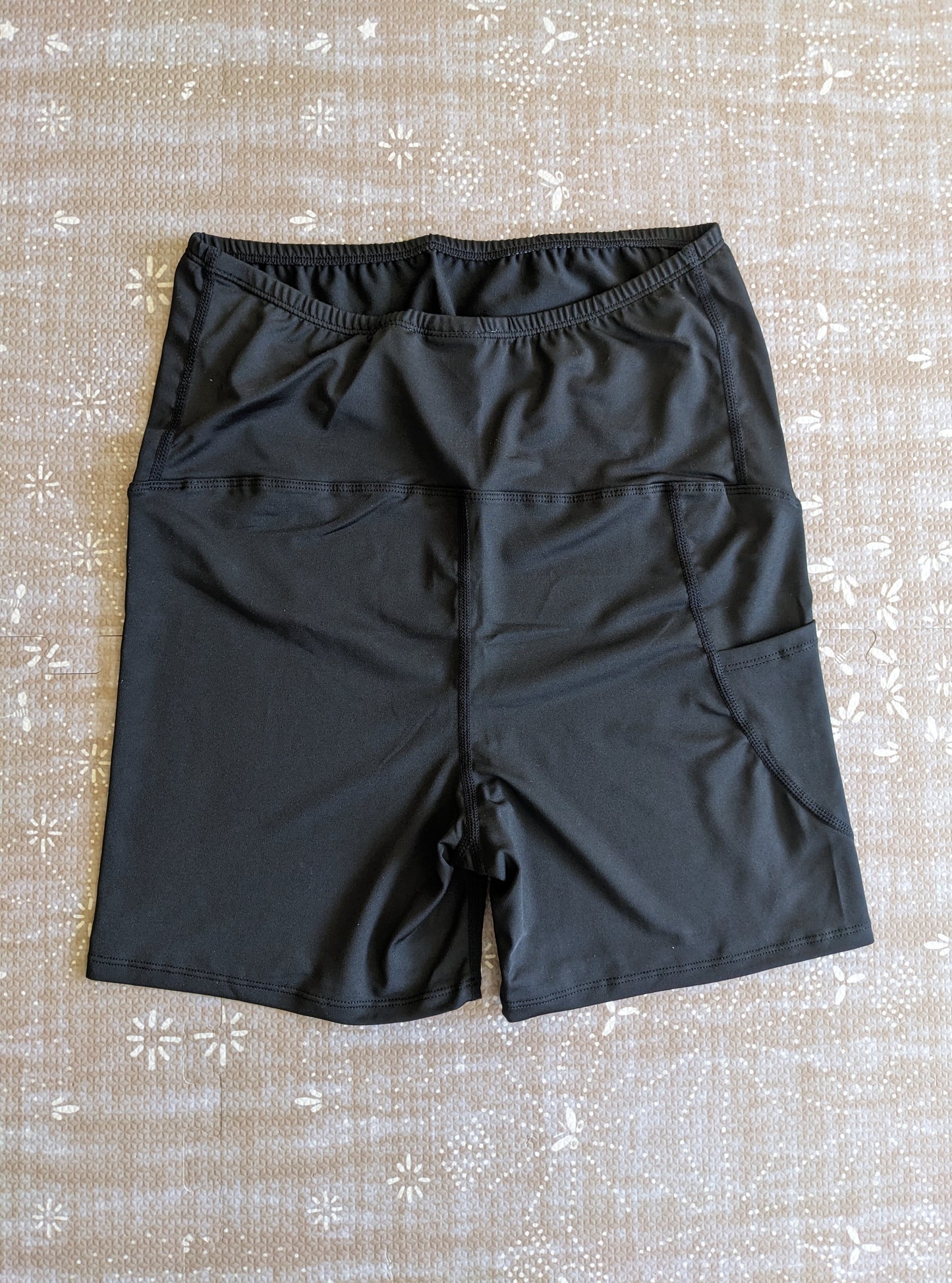 Maternity Biker Shorts with Side Pocket, Black