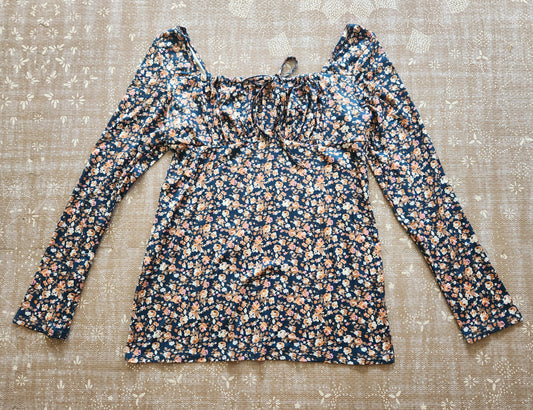 Ditsy Floral Peasant Style Maternity Blouse