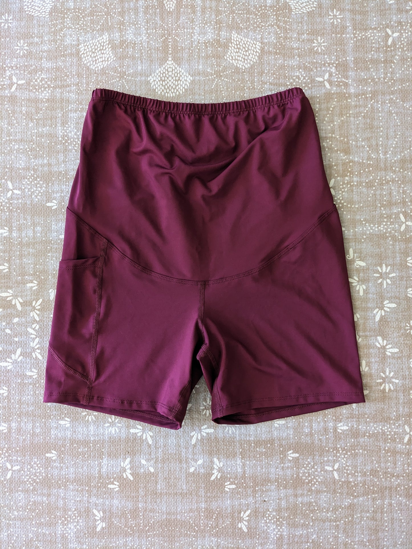 Maternity Biker Shorts with Side Pocket, Burgundy